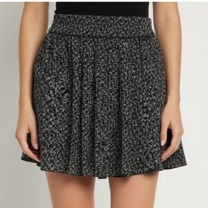 Umgee USA Black Floral Print Mini Skirt Women S Boho‎ Whimsigoth Feminine Flirty